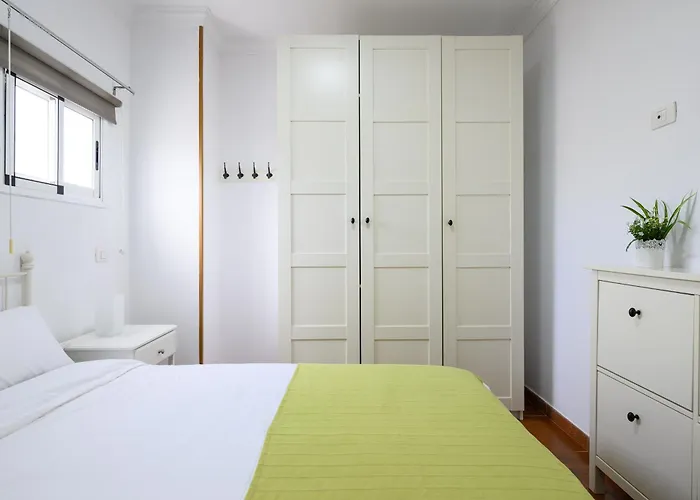 Rosales Апартаменти *